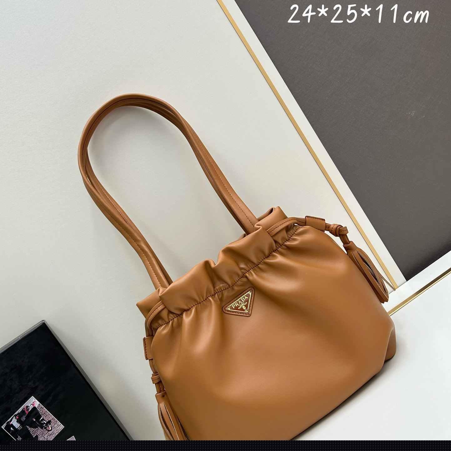 Pra*a top handle bags
